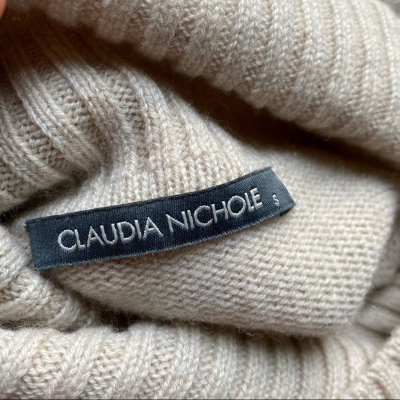 Sweater dress - Picture 2 of 4